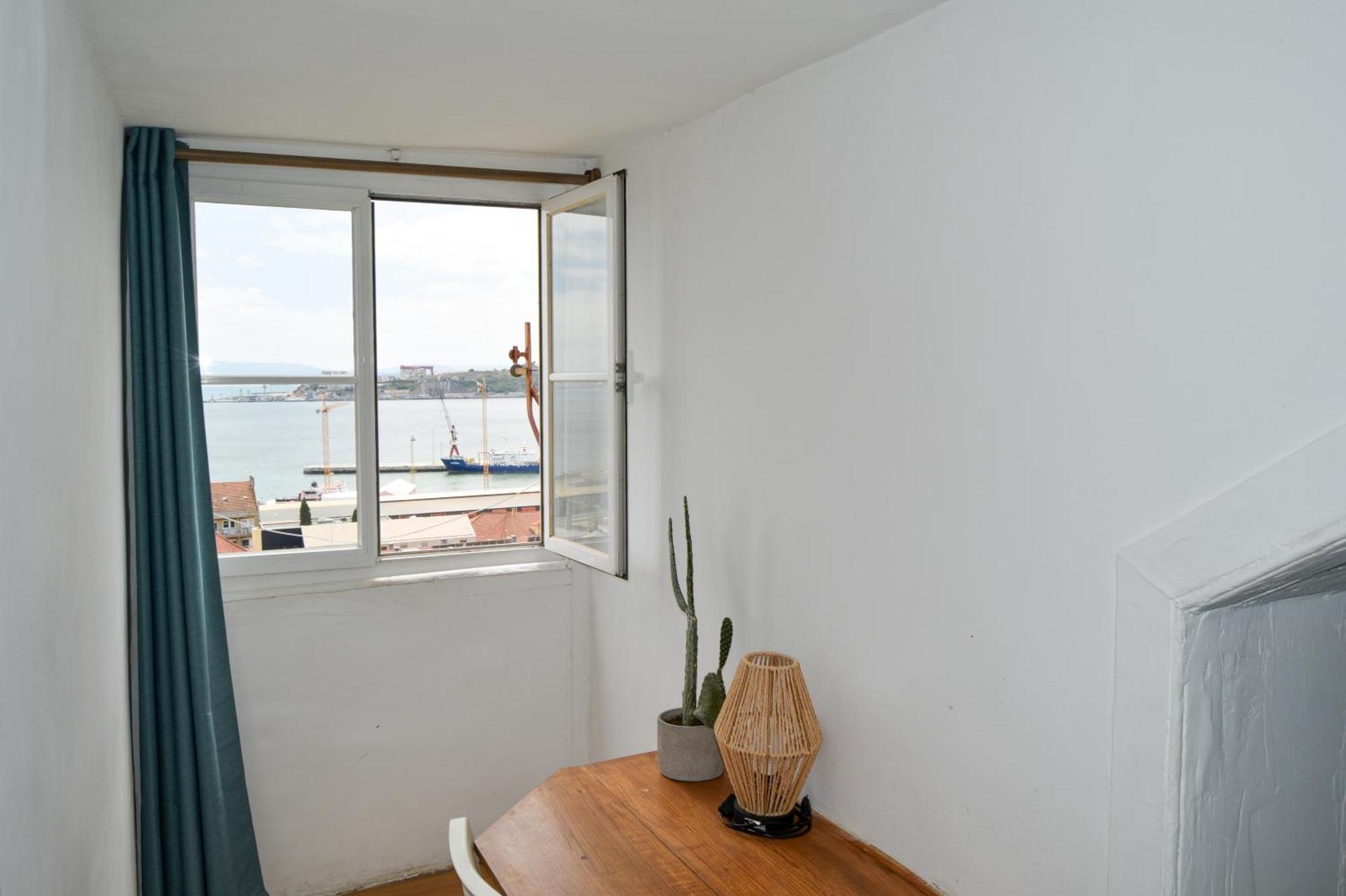 Santos Apartment In Central Lisbon With River View 外观 照片